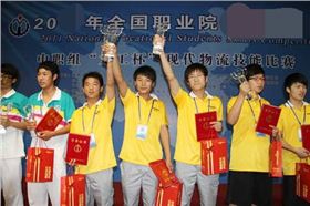 龍工龍工職業(yè)培訓(xùn)叉車(chē)