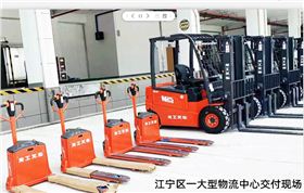 龍工N系列冷庫叉車