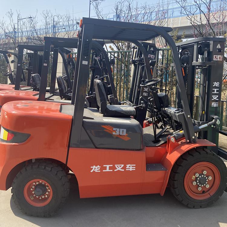 龍工叉車