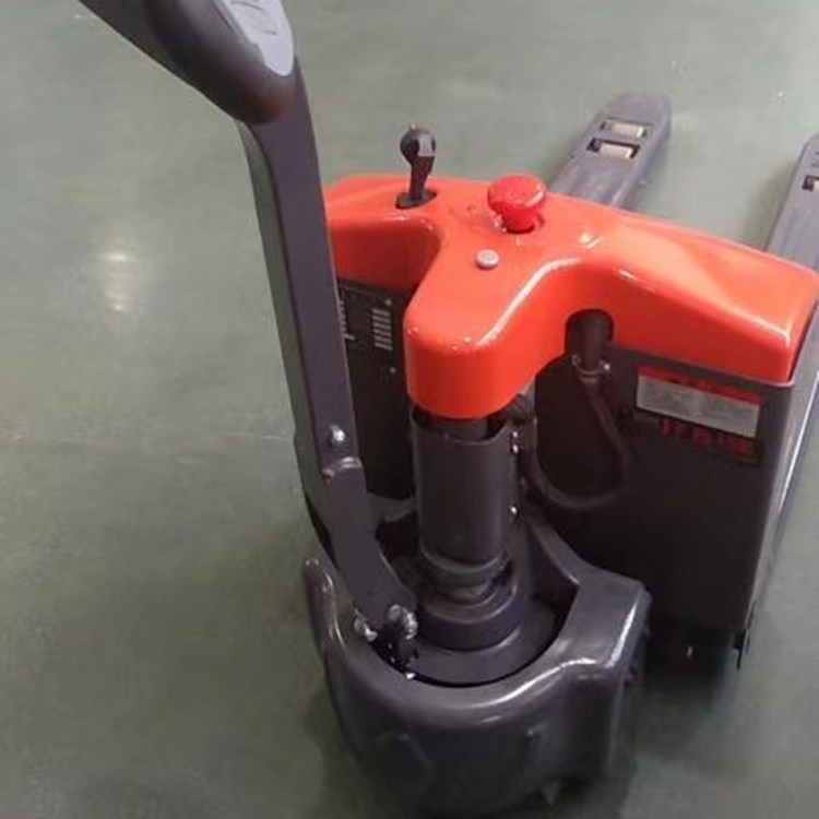 龍工電動搬運車