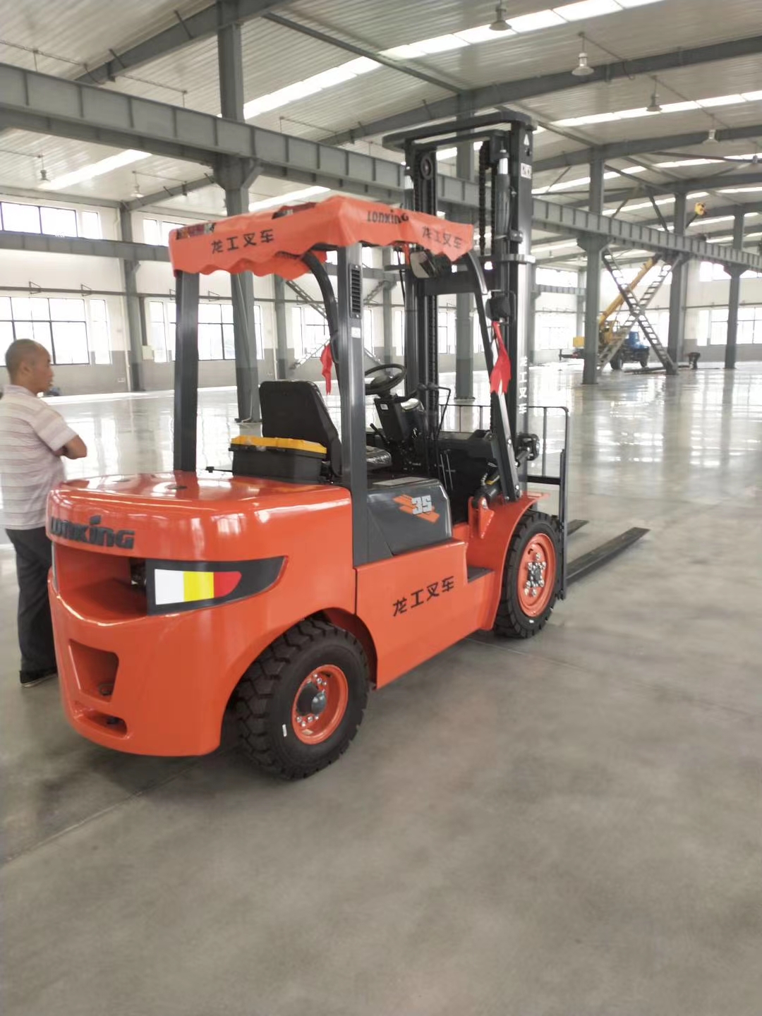 龍工內燃叉車CPC30